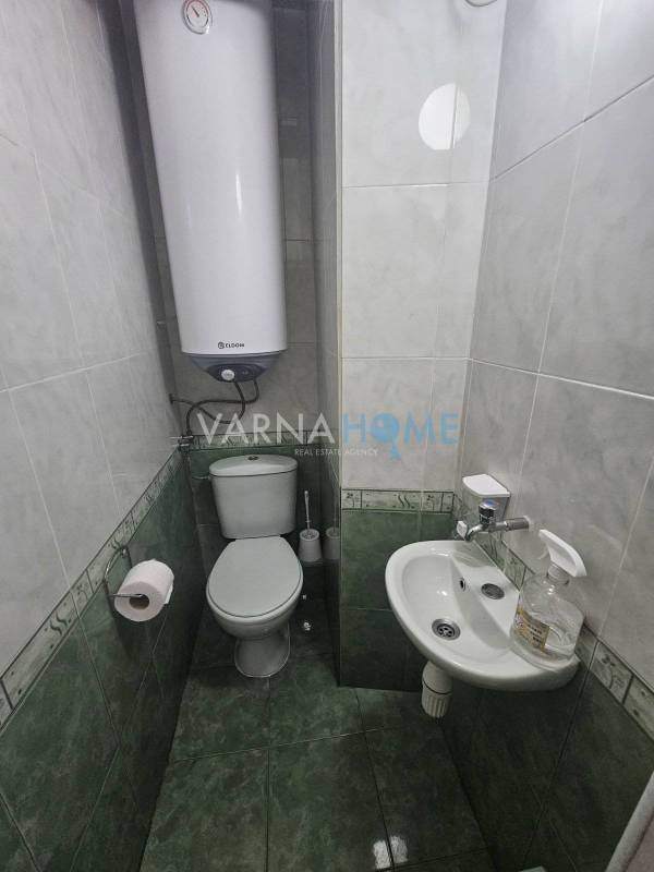 Gallery Image 222