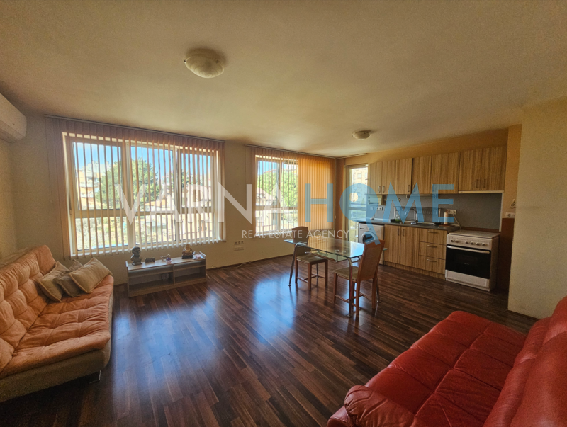 Тристаен апартамент за продажба…