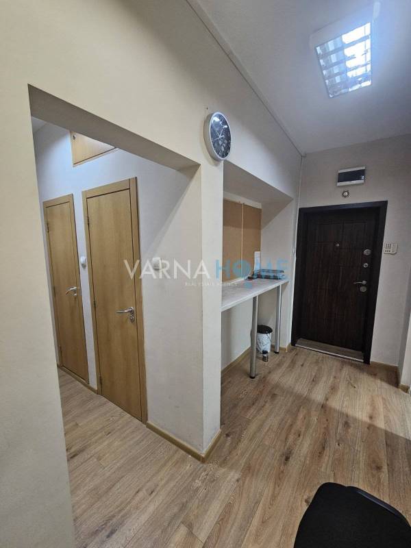 Gallery Image 222