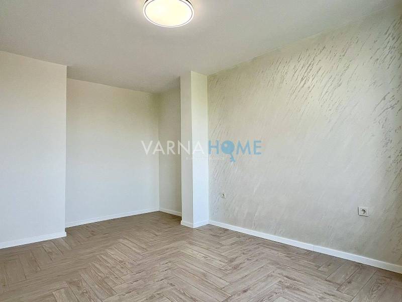 Gallery Image 222