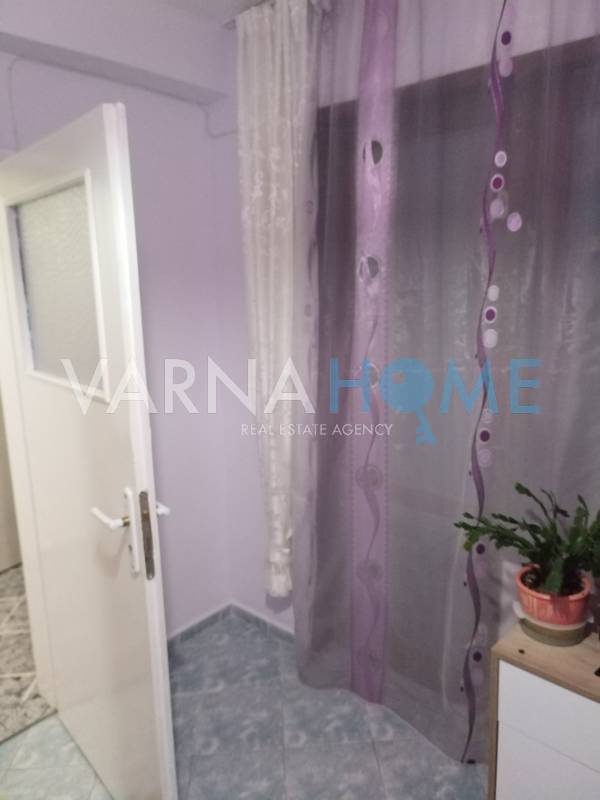 Gallery Image 222
