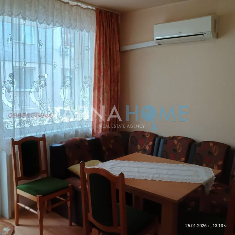 Под наем тристаен, обзаведен апартамент…