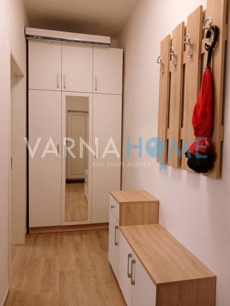 Gallery Image 222