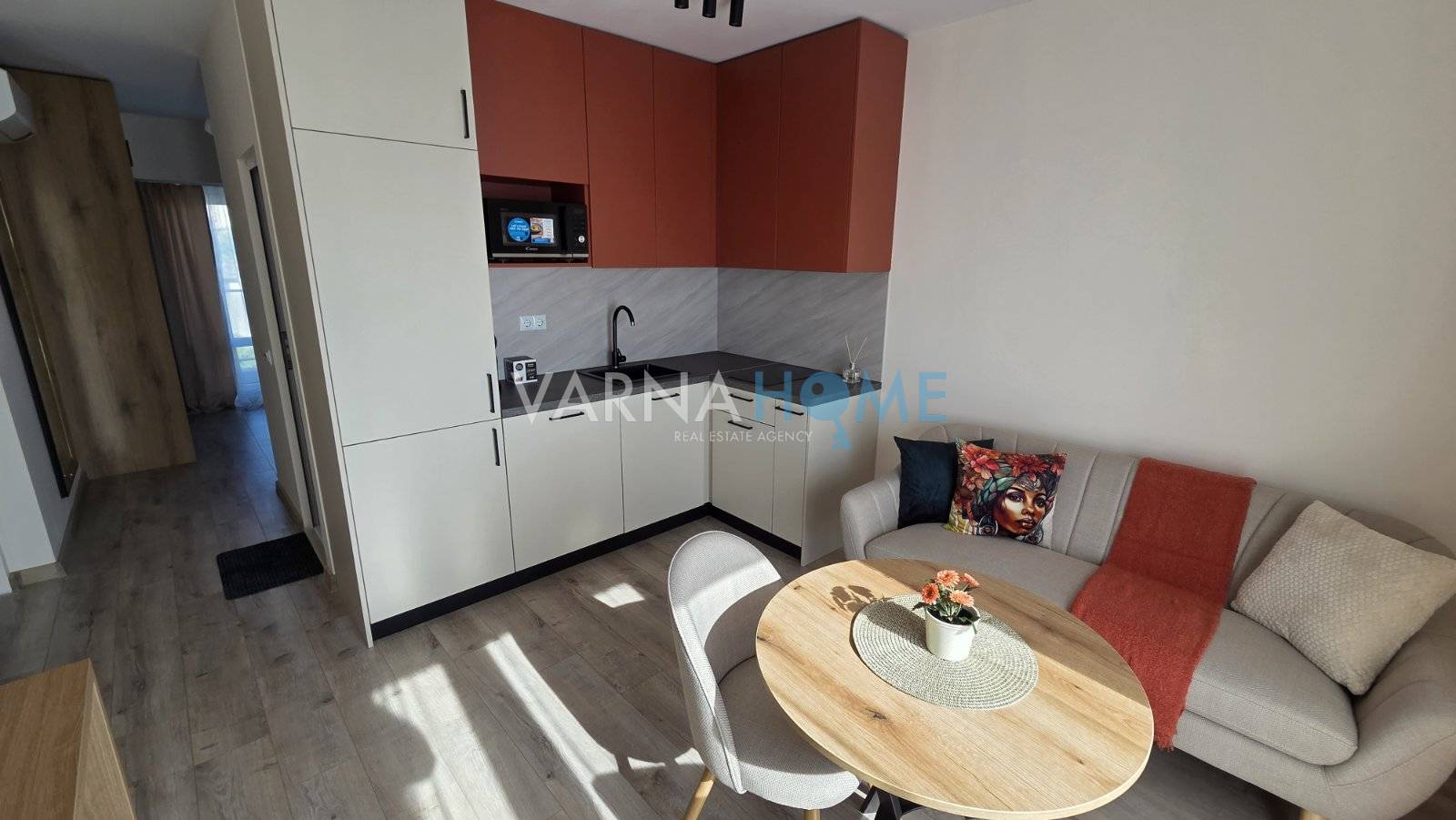 Gallery Image 222